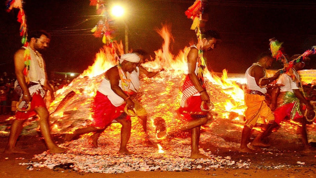 ဟိန္ဒူရိုးရာ မီးနင်းပွဲ နောက်ကွယ်က လျှို့ဝှက်ချက်